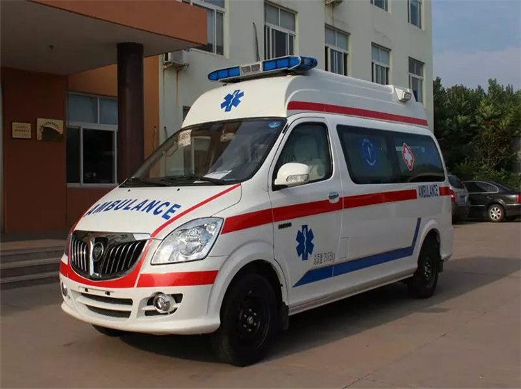 巴里坤哈萨克出院转院救护车